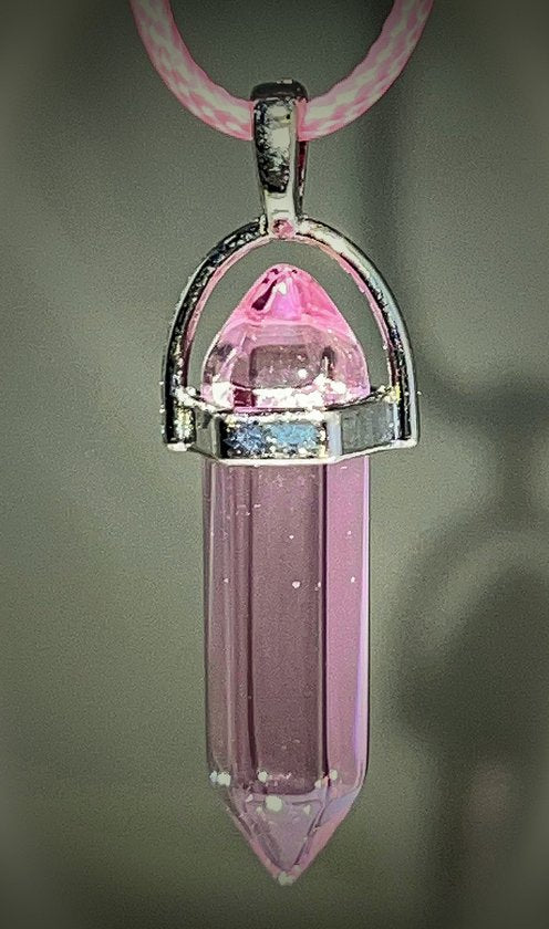 Bixorp Gems Roze Opaliet Hanger aan Faux Leren Koord - Edelsteen Ketting - Edelstenen Staafje met Stainless Steel - 45/50cm Damesketting